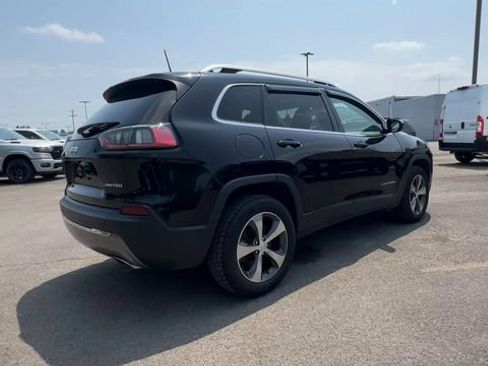 Used 2019 Jeep Cherokee Limited AWD/4WD image 8