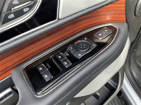 Used 2023 Lincoln Navigator L Reserve image 15