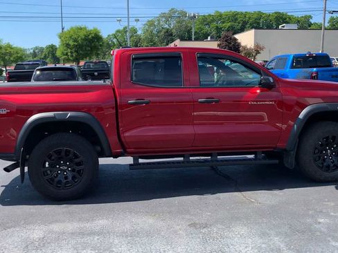 Certified 2025 Chevrolet Colorado Trail Boss AWD/4WD image 9