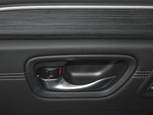 New 2026 Honda Pilot Touring image 19