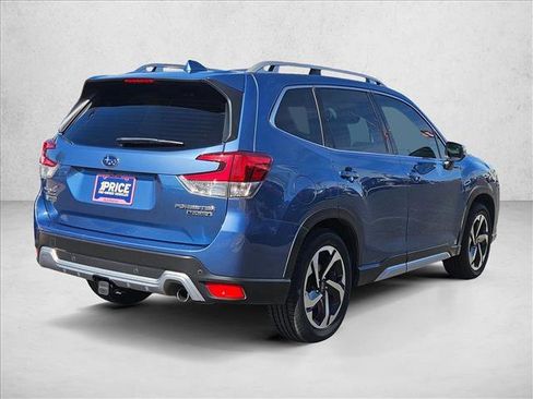 Used 2022 Subaru Forester Touring image 5