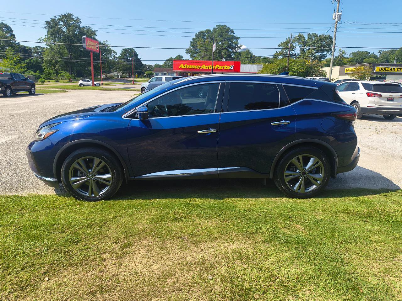 Used 2020 Nissan Murano Platinum w/ Cargo Package FWD image 5