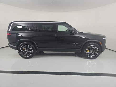 Used 2024 Rivian R1S Adventure AWD/4WD image 6
