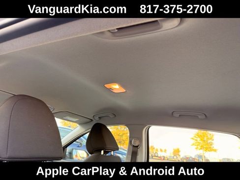 Used 2024 Hyundai Elantra SEL image 26