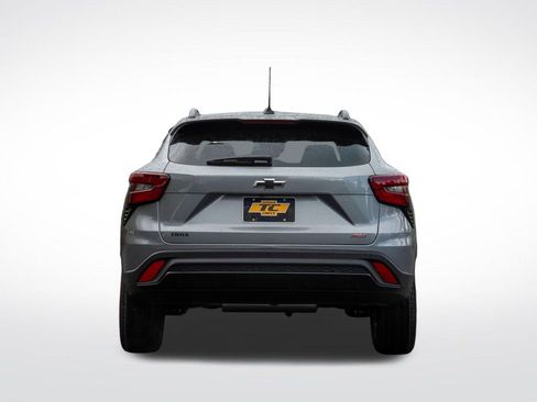 New 2026 Chevrolet Trax RS w/ Driver Confidence Package FWD image 4