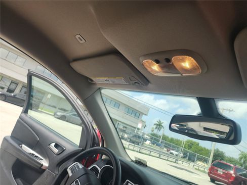 Used 2019 Dodge Journey SE w/ Connectivity Group FWD image 27