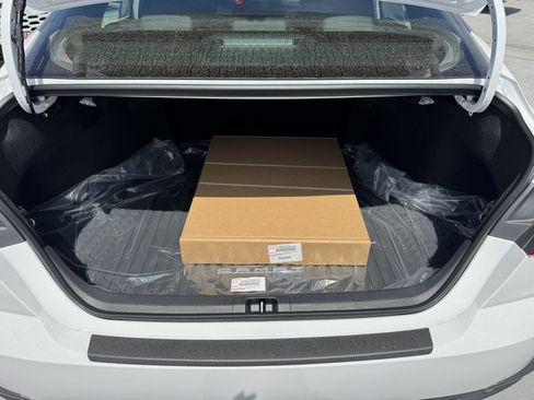 New 2026 Toyota Camry SE FWD image 9