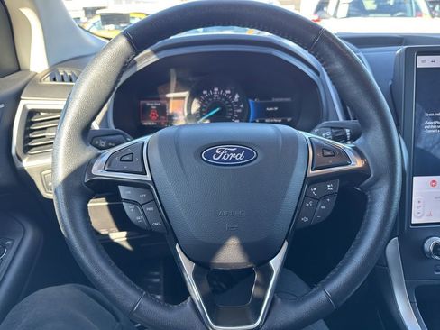 Used 2024 Ford Edge SEL image 52