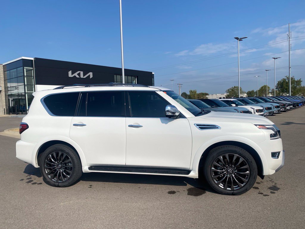 Used 2024 Nissan Armada Platinum w/ Cargo Package RWD image 2