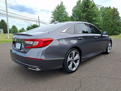 Used 2020 Honda Accord Touring image 9