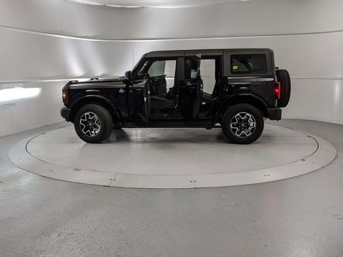 New 2025 Ford Bronco Outer Banks image 11