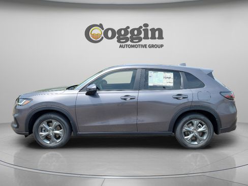 New 2026 Honda HR-V LX image 2