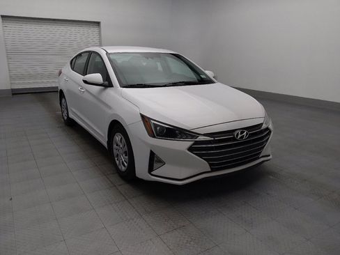Used 2020 Hyundai Elantra SE w/ Cargo Package (C1) FWD image 13