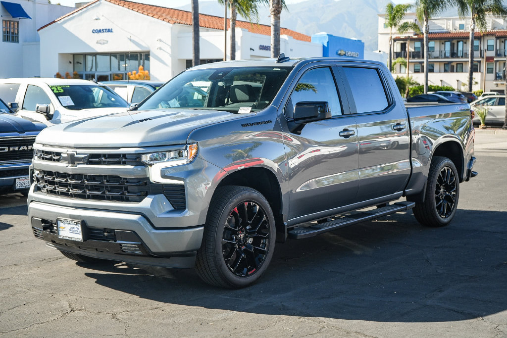 New 2026 Chevrolet Silverado 1500 RST w/ Convenience Package II AWD/4WD image 3