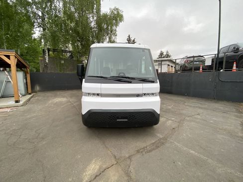 Used 2024 Chevrolet Brightdrop 600 w/ Battery Pack, Max Range AWD/4WD image 9