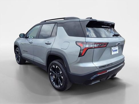 New 2026 Chevrolet Equinox RS w/ Convenience Package III AWD/4WD image 3