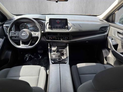 Used 2024 Nissan Rogue S AWD/4WD image 14