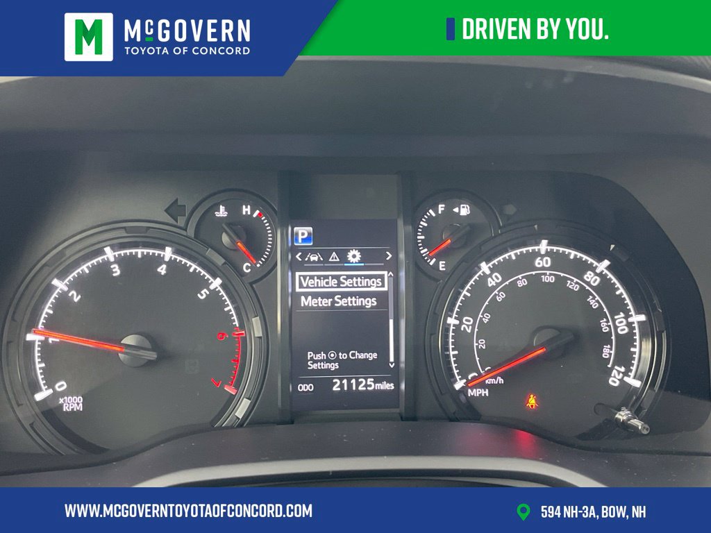 Used 2024 Toyota 4Runner SR5 Premium AWD/4WD image 31