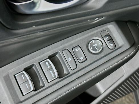 Used 2024 Honda Accord Sport image 15