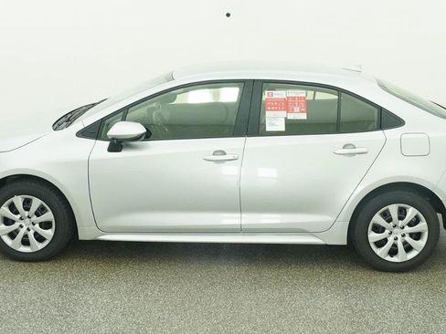 New 2026 Toyota Corolla LE FWD image 3