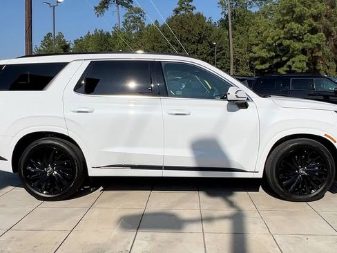 Used 2025 Hyundai Palisade Calligraphy image 16