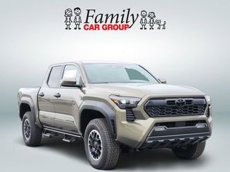 New 2026 Toyota Tacoma TRD Off-Road AWD/4WD video 2