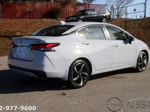 New 2025 Nissan Versa SR image 5