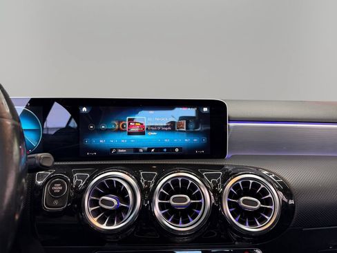 Used 2019 Mercedes-Benz A 220 w/ Premium Package image 21