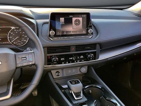 New 2026 Nissan Rogue SV FWD image 6