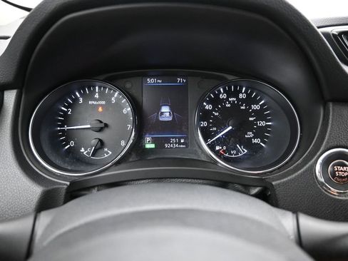Used 2019 Nissan Rogue SL AWD/4WD image 14