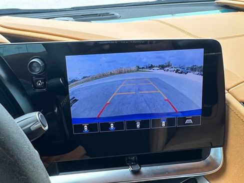 Used 2021 Chevrolet Corvette Stingray Premium Conv w/ 3LT image 9