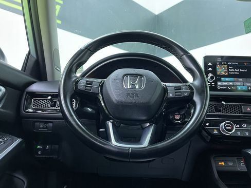 Used 2022 Honda Civic Touring image 21