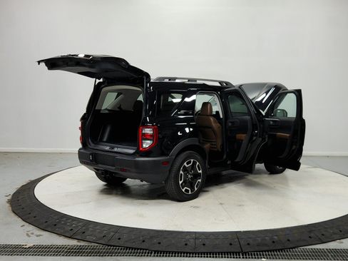 Used 2022 Ford Bronco Sport Outer Banks AWD/4WD image 16