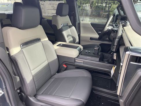 New 2026 GMC Hummer EV 4x4 Crew Cab image 28