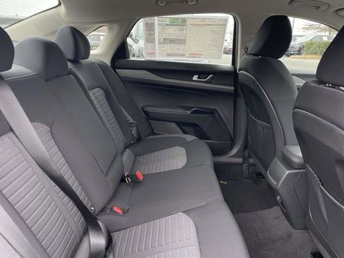 New 2026 Kia K5 LXS FWD image 21