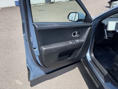 Certified 2024 Hyundai Ioniq 5 SE RWD image 16