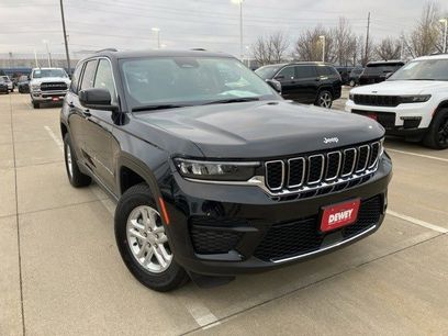 Certified 2023 Jeep Grand Cherokee Laredo w/ Luxury Tech Group I