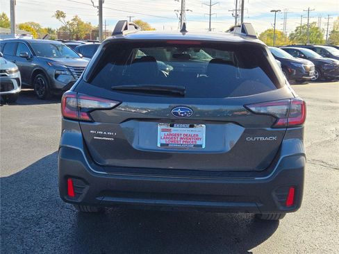 Used 2022 Subaru Outback Premium image 13