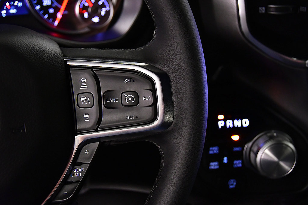 Used 2026 RAM 1500 Laramie AWD/4WD image 21