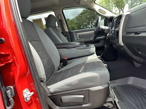 Used 2019 RAM 1500 Big Horn RWD image 26