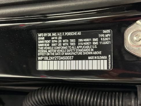 Certified 2026 Porsche Cayenne S AWD/4WD image 21