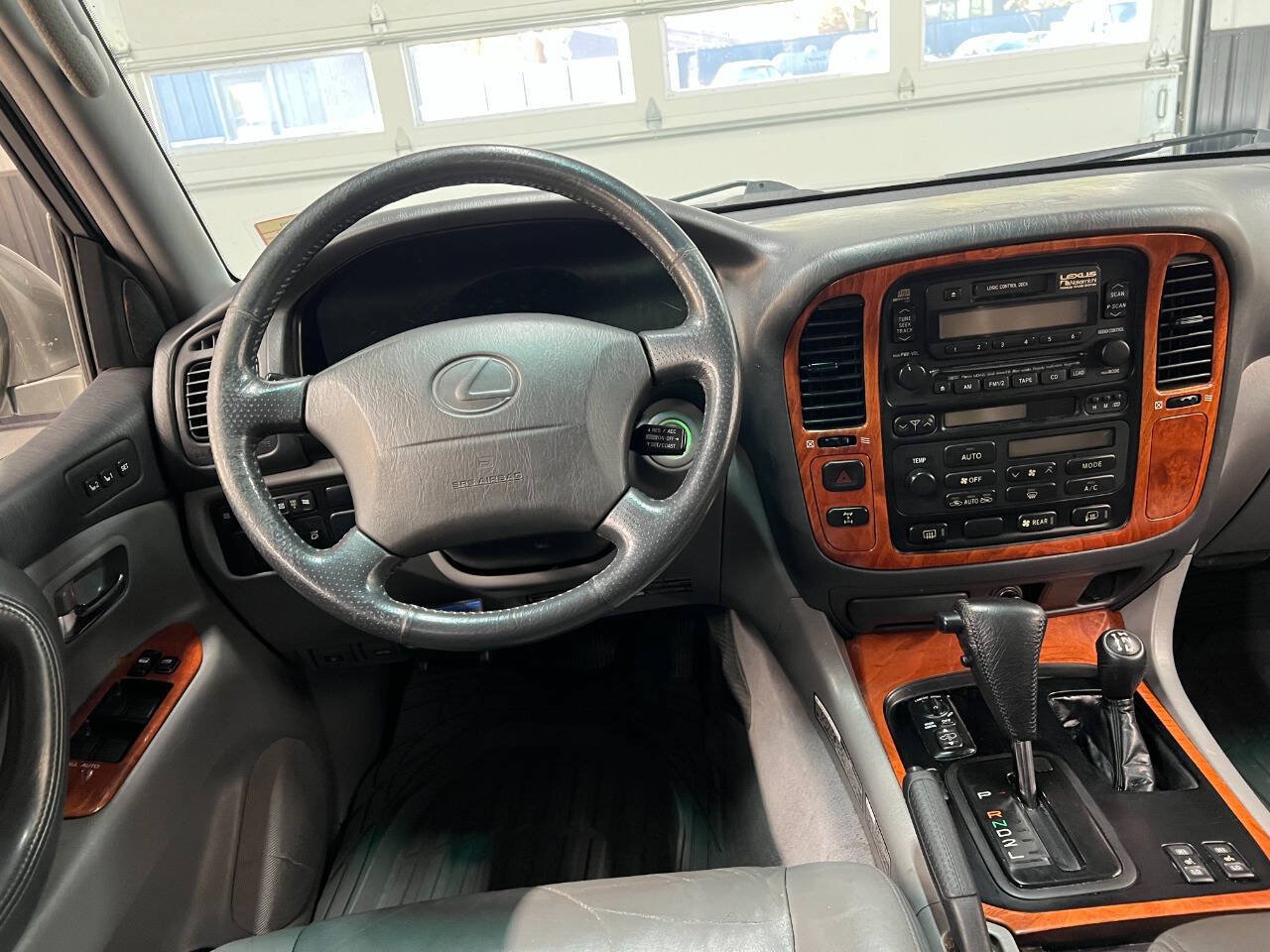 Used 1999 Lexus LX 470 4WD image 8
