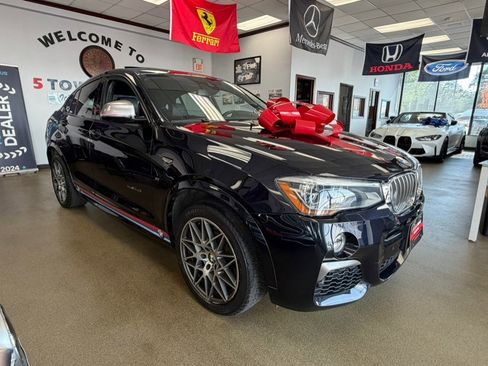Used 2018 BMW X4 M40i AWD/4WD image 3