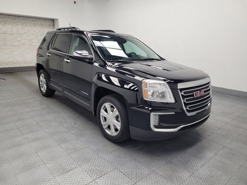 Used 2017 GMC Terrain SLT w/ Driver Alert Package I FWD image 13