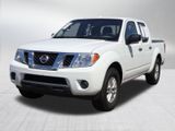 Used 2017 Nissan Frontier SV image 3