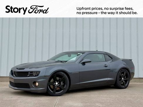 Used 2010 Chevrolet Camaro SS w/ RS Package RWD image 1