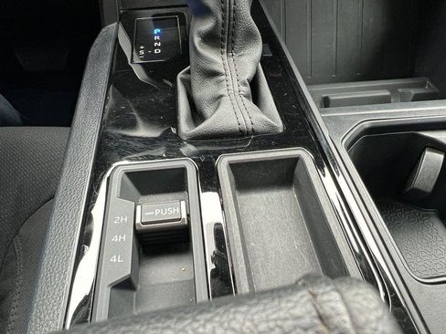 Used 2024 Toyota Tundra SR image 41