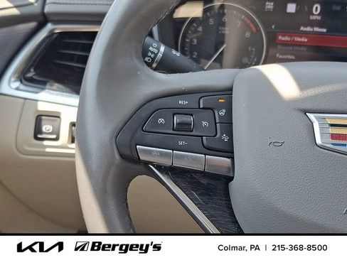 Used 2024 Cadillac XT6 Premium Luxury w/ Technology Package AWD/4WD image 25