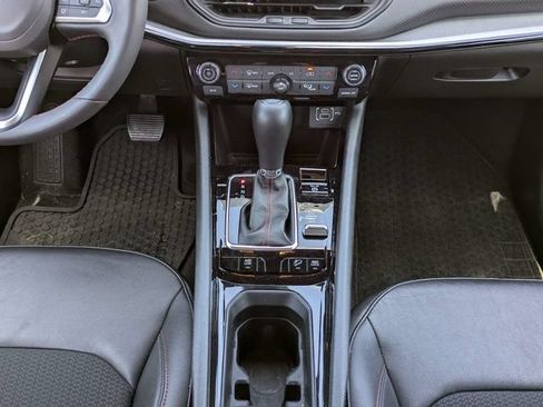 Used 2025 Jeep Compass Trailhawk AWD/4WD image 19