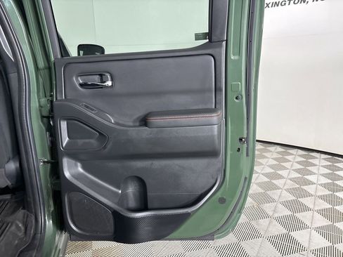 Used 2024 Nissan Frontier PRO-4X w/ Technology Package image 24